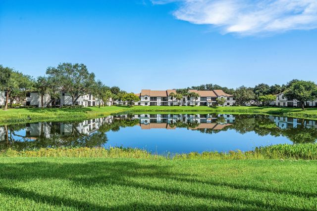 3 of 33 - 5439 Verona Drive #p, Boynton Beach, FL