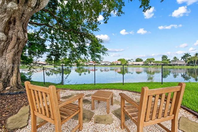 2 of 48 - 6581 Falconsgate Avenue, Davie, FL