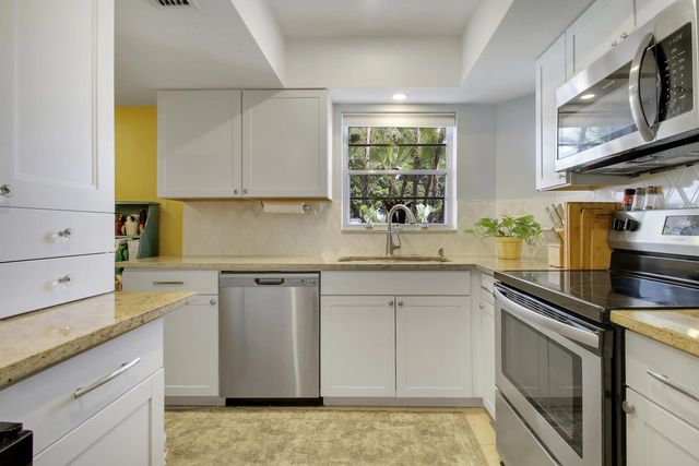 2 of 30 - 18081 Se Country Club Drive #13-123, Jupiter, FL