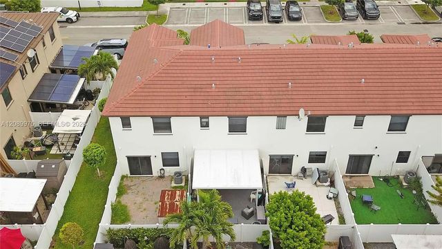 2 of 22 - 10628 W 33rd Way, Hialeah, FL