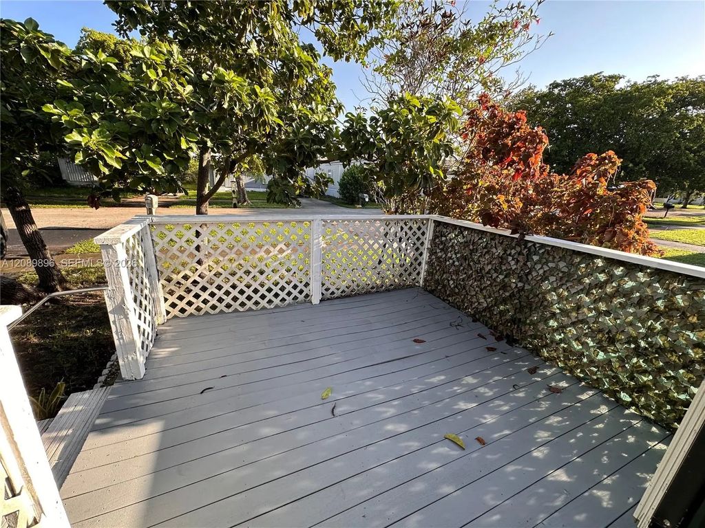 3028 Sw 50th Street, Dania Beach