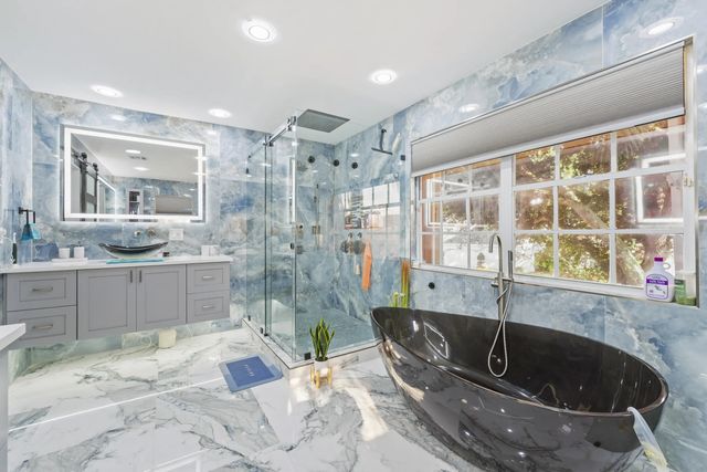 3 of 48 - 7202 Catalina Isle Drive, Lake Worth, FL