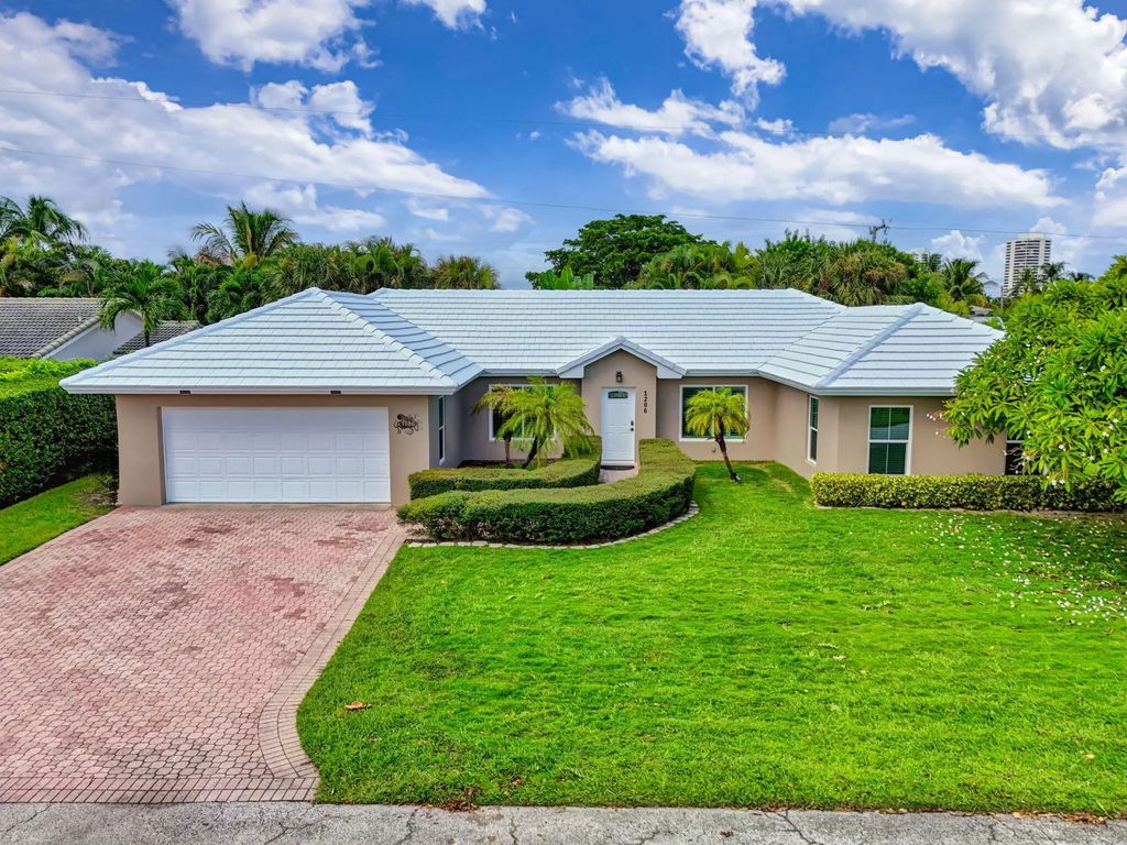 1206 Dolphin Road, Singer Island