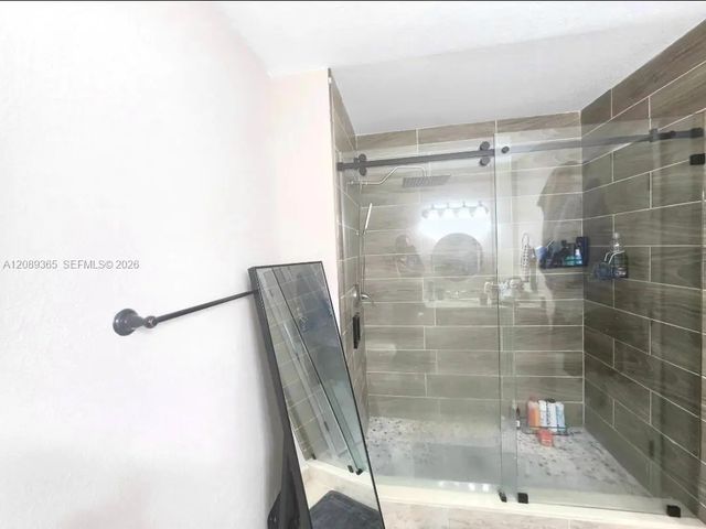 4 of 16 - 1393 Nw 124th Avenue #1393, Pembroke Pines, FL