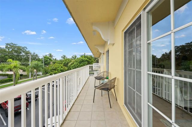 2 of 33 - 150 Ne 15th Avenue #350, Fort Lauderdale, FL