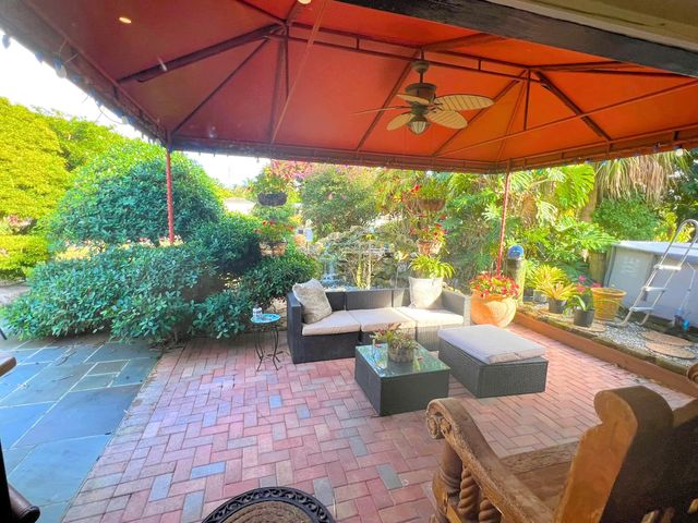 7300 Nw 44th Terrace, Fort Lauderdale
