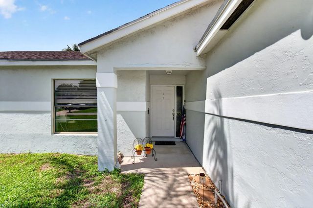 2 of 68 - 39 Cedar Circle, Boynton Beach, FL