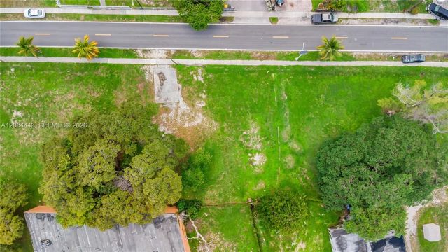 4 of 36 - 24 Nw 5th Avenue, Dania Beach, FL