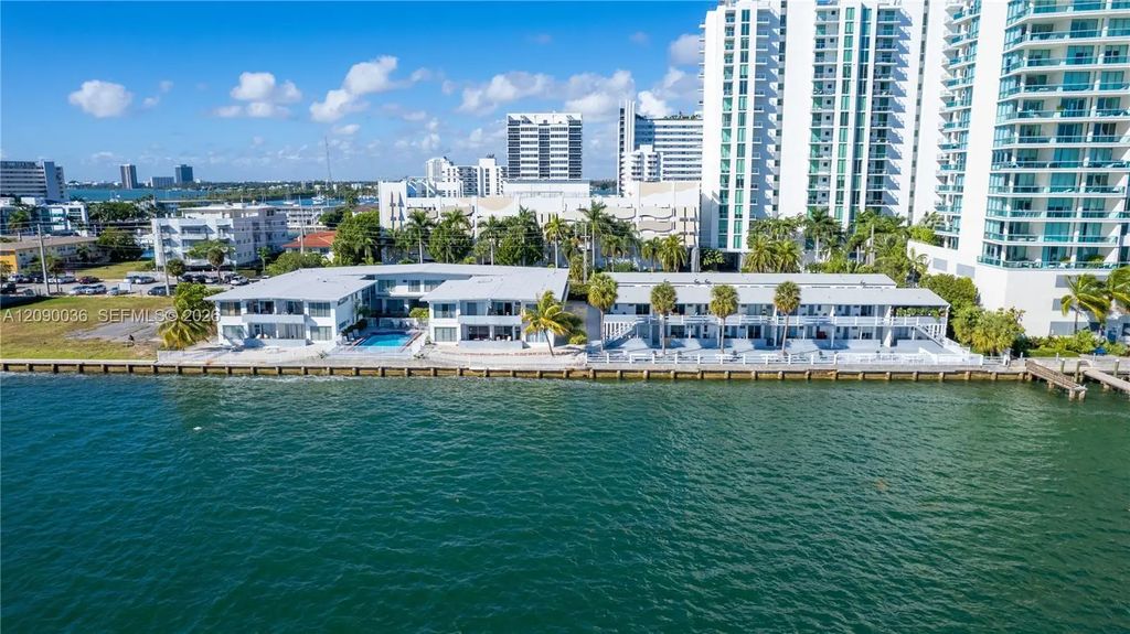 7931 East Drive #105, North Bay Village