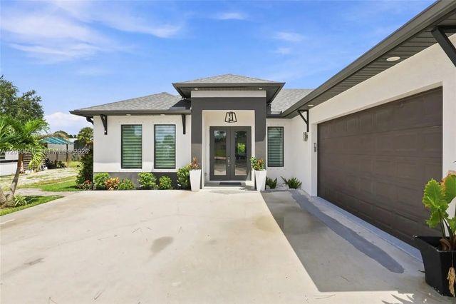 4 of 38 - 2885 41st Avenue Ne, , FL