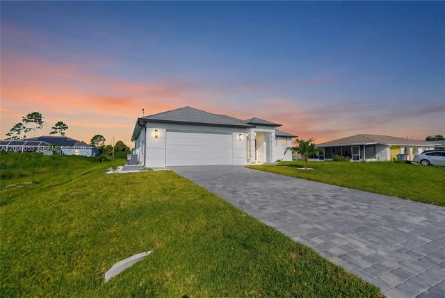 3 of 42 - 376 S Cratsley Avenue, Lehigh Acres, FL