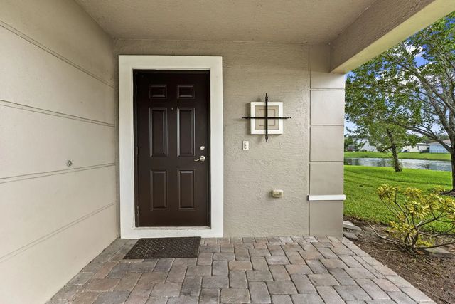 4 of 31 - 2631 Sw Marshfield Court, Port St. Lucie, FL