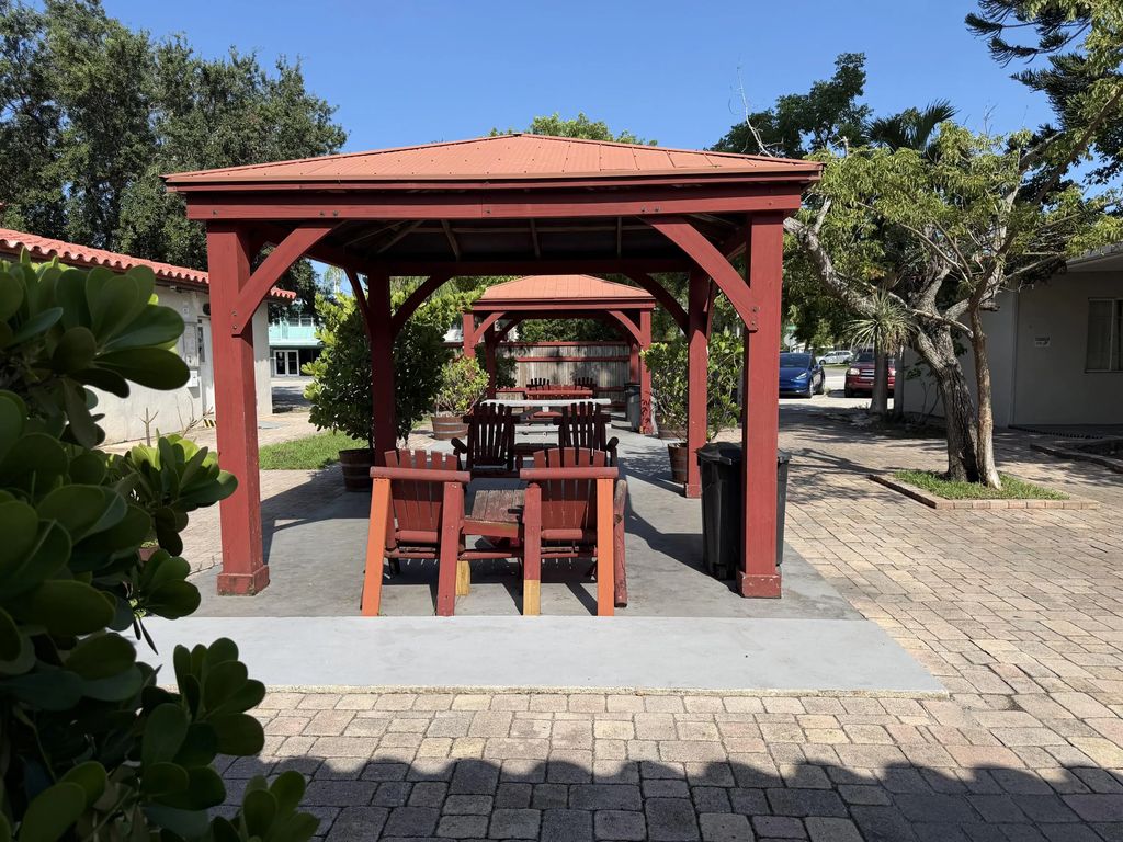 380 S Federal Highway #11, Dania Beach