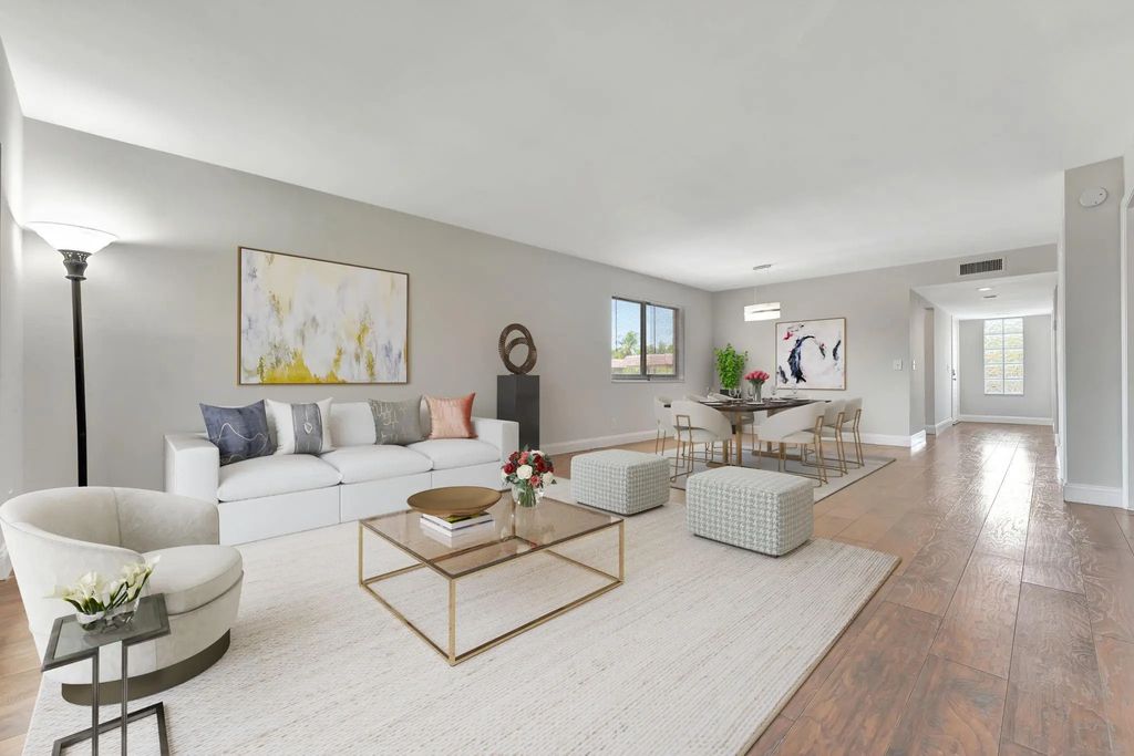 334 Lakeview Drive #204, Weston