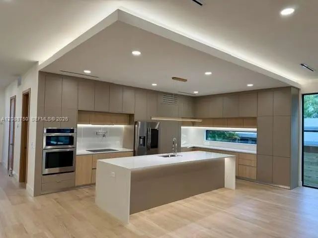 5 of 42 - 1724 Ne 16th Avenue, Fort Lauderdale, FL