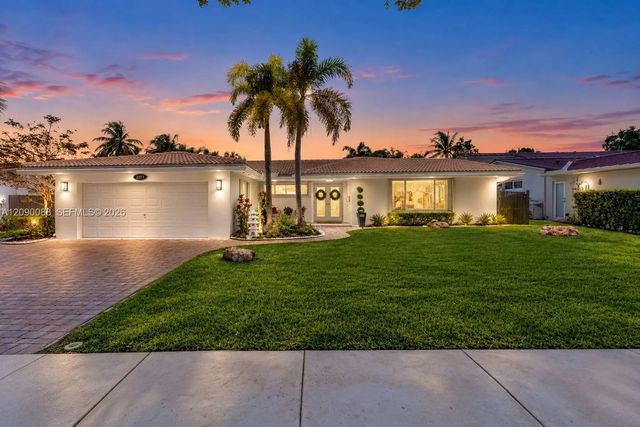 7311 Sabal Drive, Miami Lakes