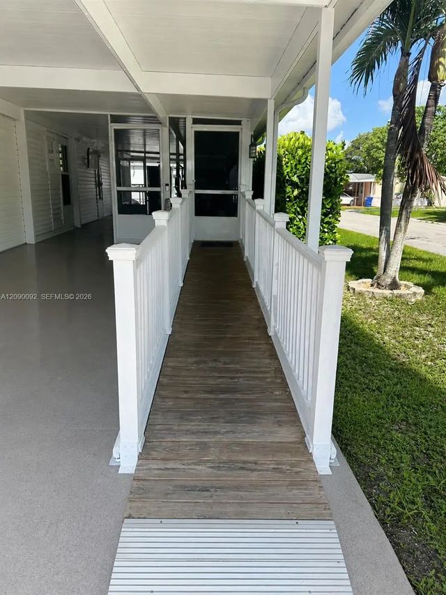 3 of 15 - 19800 Sw 180th Avenue #lot 120, Miami, FL