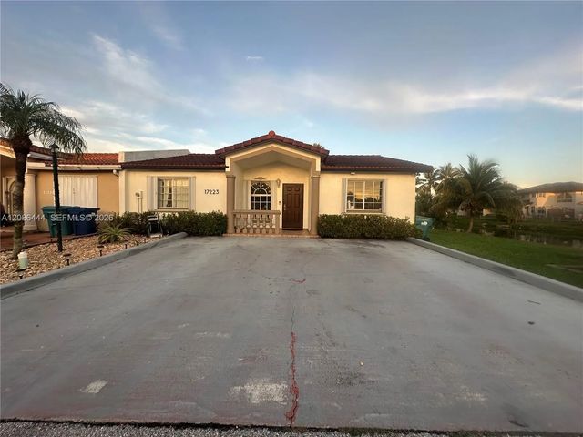 17223 Nw 74th Court, Hialeah