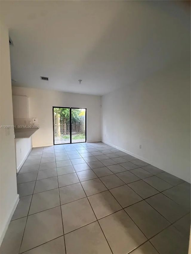3 of 5 - N/A, Cutler Bay, FL