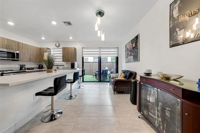 4 of 58 - 15809 Nw 91st Court, Miami Lakes, FL