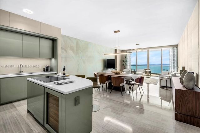 4 of 29 - 18975 Collins Avenue #2203, Sunny Isles Beach, FL