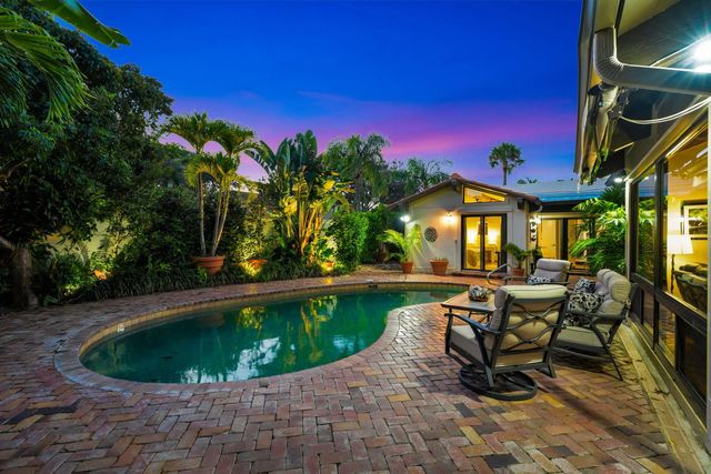 3 of 38 - 105 Sandpiper Circle W, Jupiter, FL