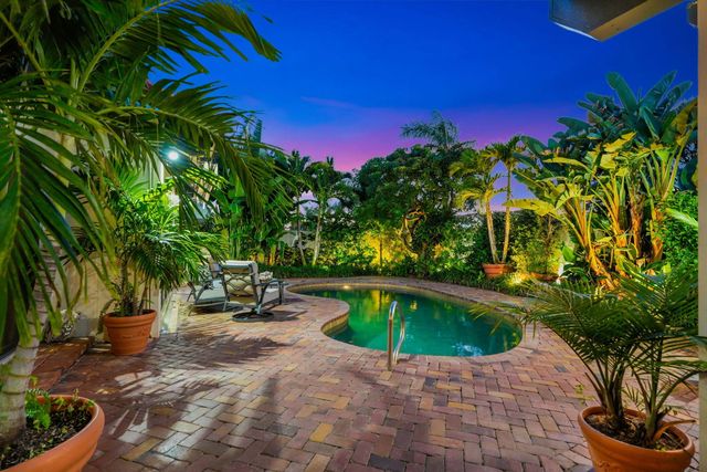 5 of 38 - 105 Sandpiper Circle W, Jupiter, FL