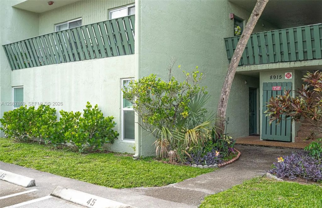 8913 Nw 28th Drive #d, Coral Springs