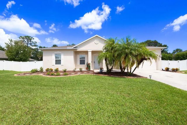 2 of 45 - 4839 Ashley Lake Circle, Vero Beach, FL