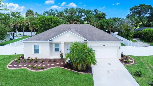 3 of 45 - 4839 Ashley Lake Circle, Vero Beach, FL