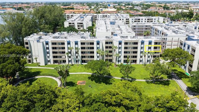 10000 Nw 80th Court #2432, Hialeah Gardens