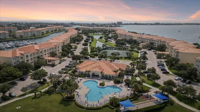 2 of 32 - 19 Harbour Isle Drive W #202, Fort Pierce, FL