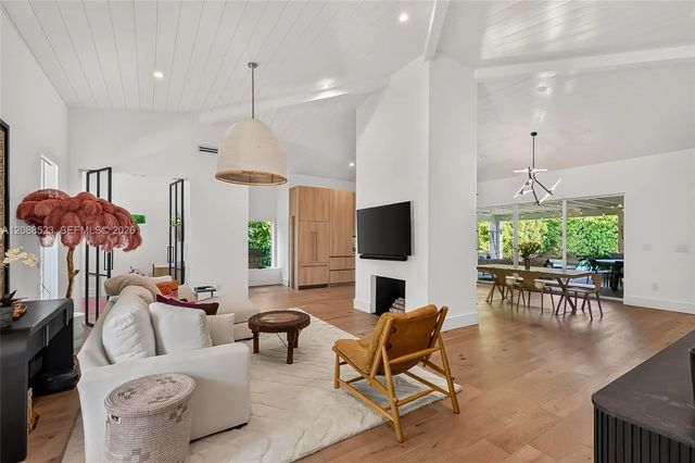 2342 Sw 25th Terrace, Miami