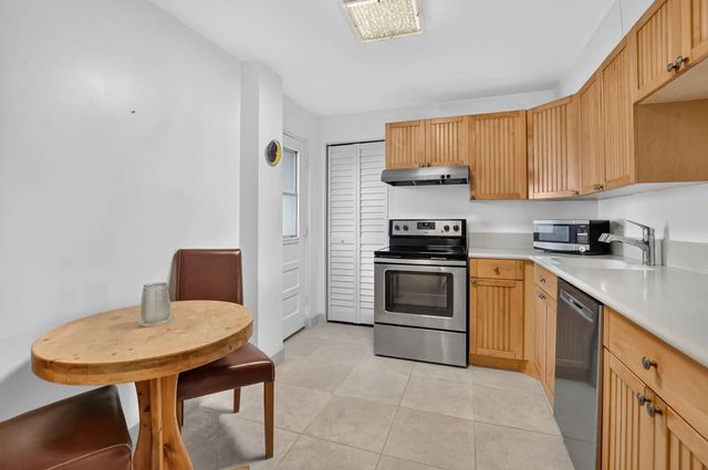 5 of 51 - 6461 Nw 2nd Avenue #515, Boca Raton, FL