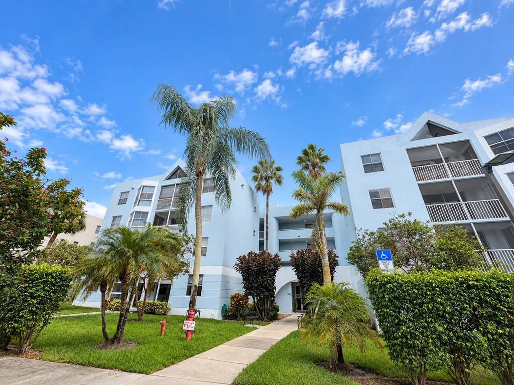 5962 Morningstar Circle #202, Delray Beach