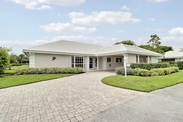 3 of 49 - 442 French Royale Circle, Atlantis, FL