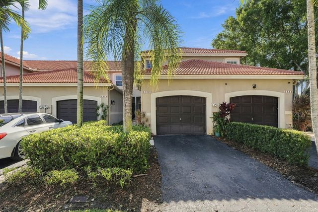 1521 Sorrento Drive #1521, Weston