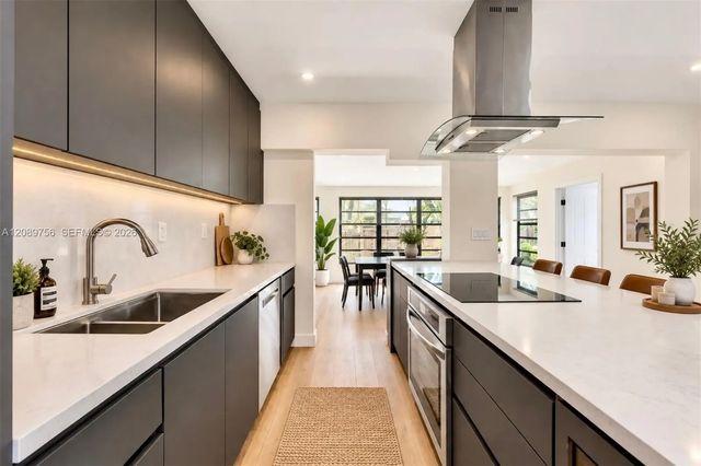 5 of 21 - 1760 Ne 13th Street, Fort Lauderdale, FL