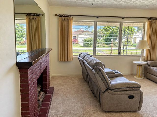 3 of 14 - 110 Se 3rd Avenue, Boynton Beach, FL