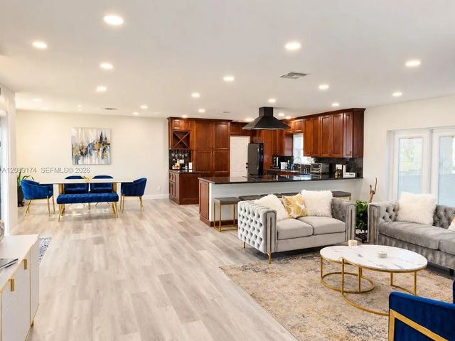 3 of 60 - 1711 N 50th Avenue, Hollywood, FL