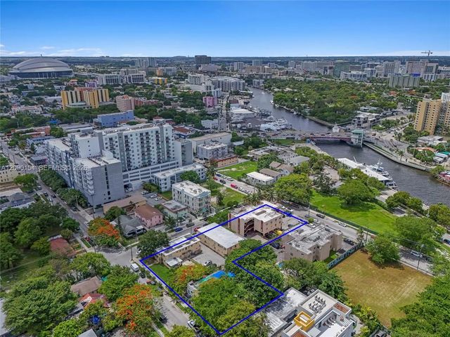 690 Nw 3rd Street, Miami