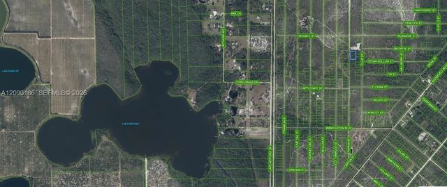 2 of 7 - 881 Papaya Street, Lake Placid, FL
