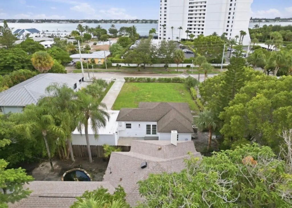 5203 N Flagler Drive, West Palm Beach