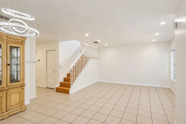 5 of 15 - 16525 Sw 97th Terrace, Miami, FL