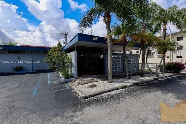 2825 E 4th Avenue, Hialeah