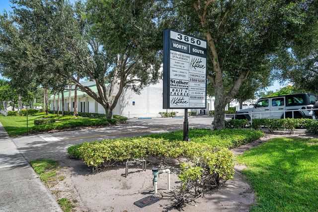 3 of 32 - 3850 Nw 2nd Avenue #0030, Boca Raton, FL