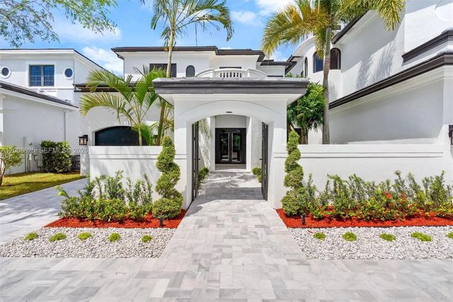 3 of 64 - 17614 Circle Pond Court, Boca Raton, FL