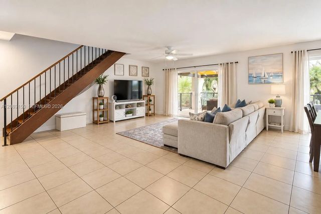 3 of 30 - 15528 Braemar Court, Miami Lakes, FL