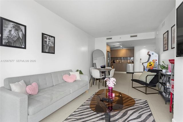 3 of 15 - 5350 Nw 84th Avenue #712, Doral, FL