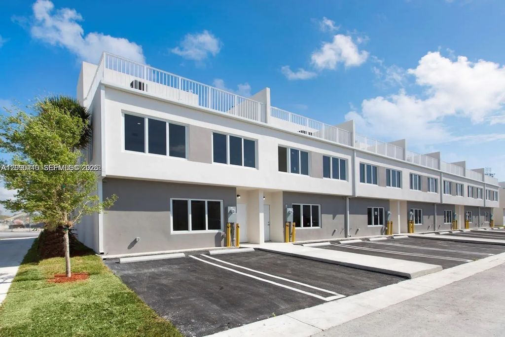 25731 Sw 144th Avenue #25731, Homestead